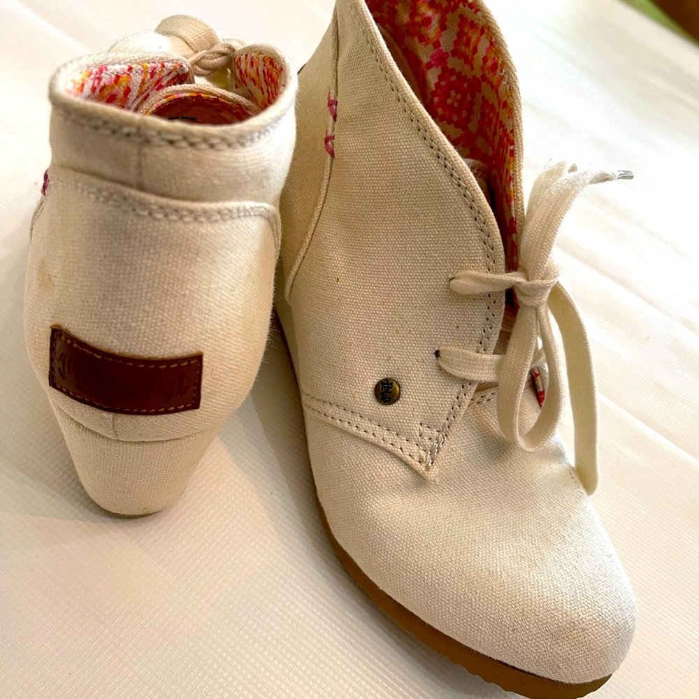 Mad Paw Off White Cotton Canvas Summer Booties SZ 7